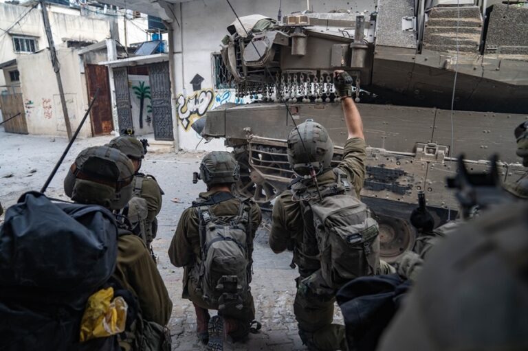 Hamás y Yihad Islámica insisten en no negociar bajo fuego israelí contra la Franja de Gaza