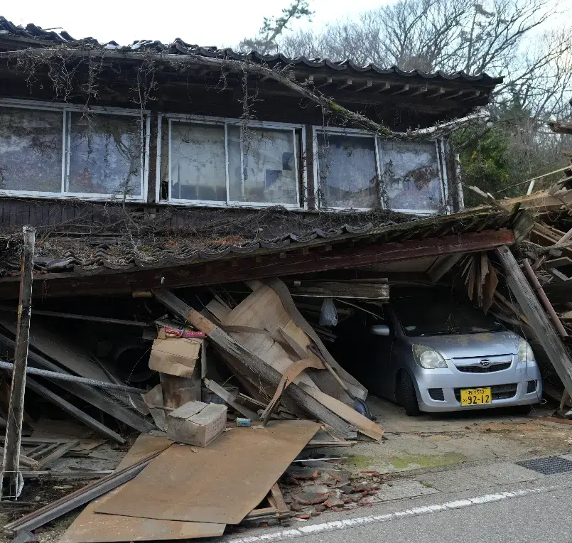Japón cuenta 50 muertos tras seísmo de 7,6 grados